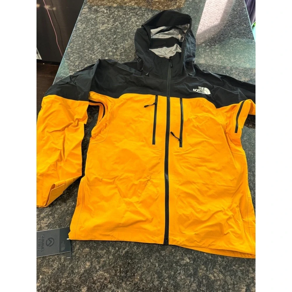 The‎ North Face Summit Series Torre Egger FUTURELIGHT Jacket Mens Gold Black cl